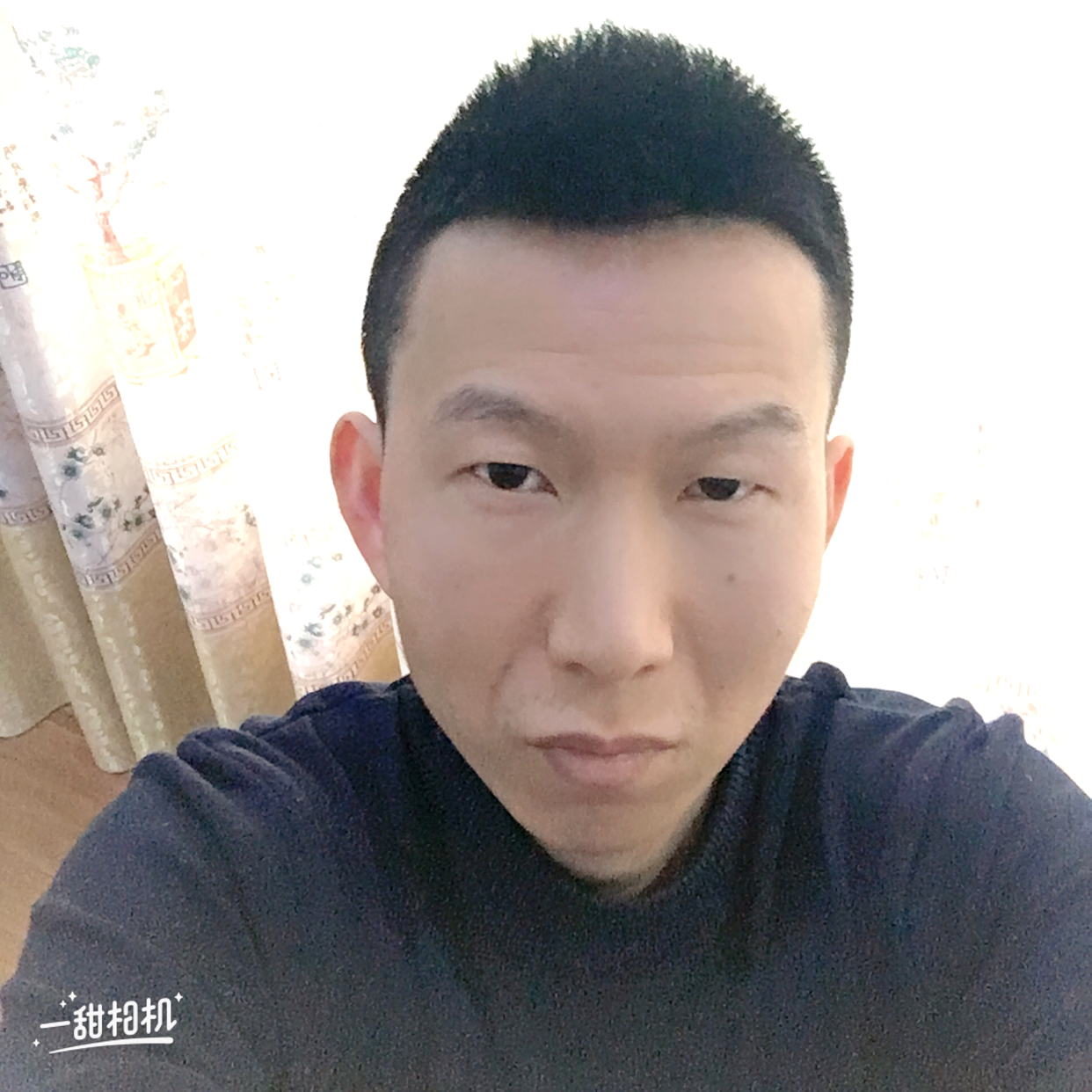 逐风正直的照片