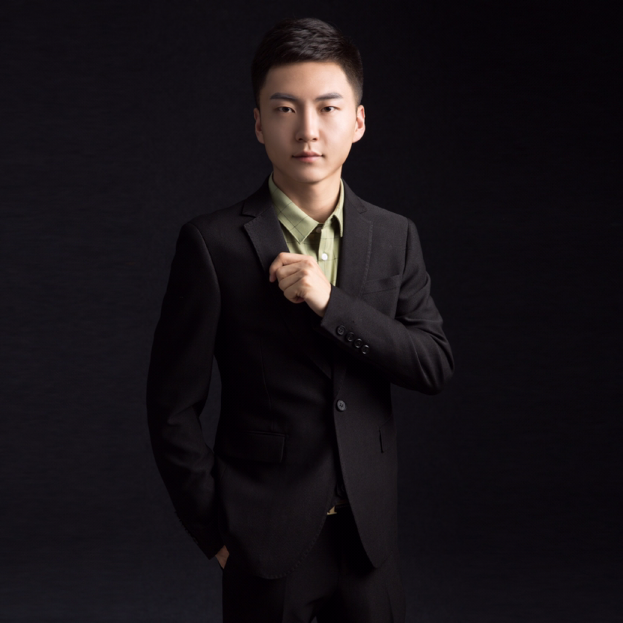 镜子踢稳重的照片