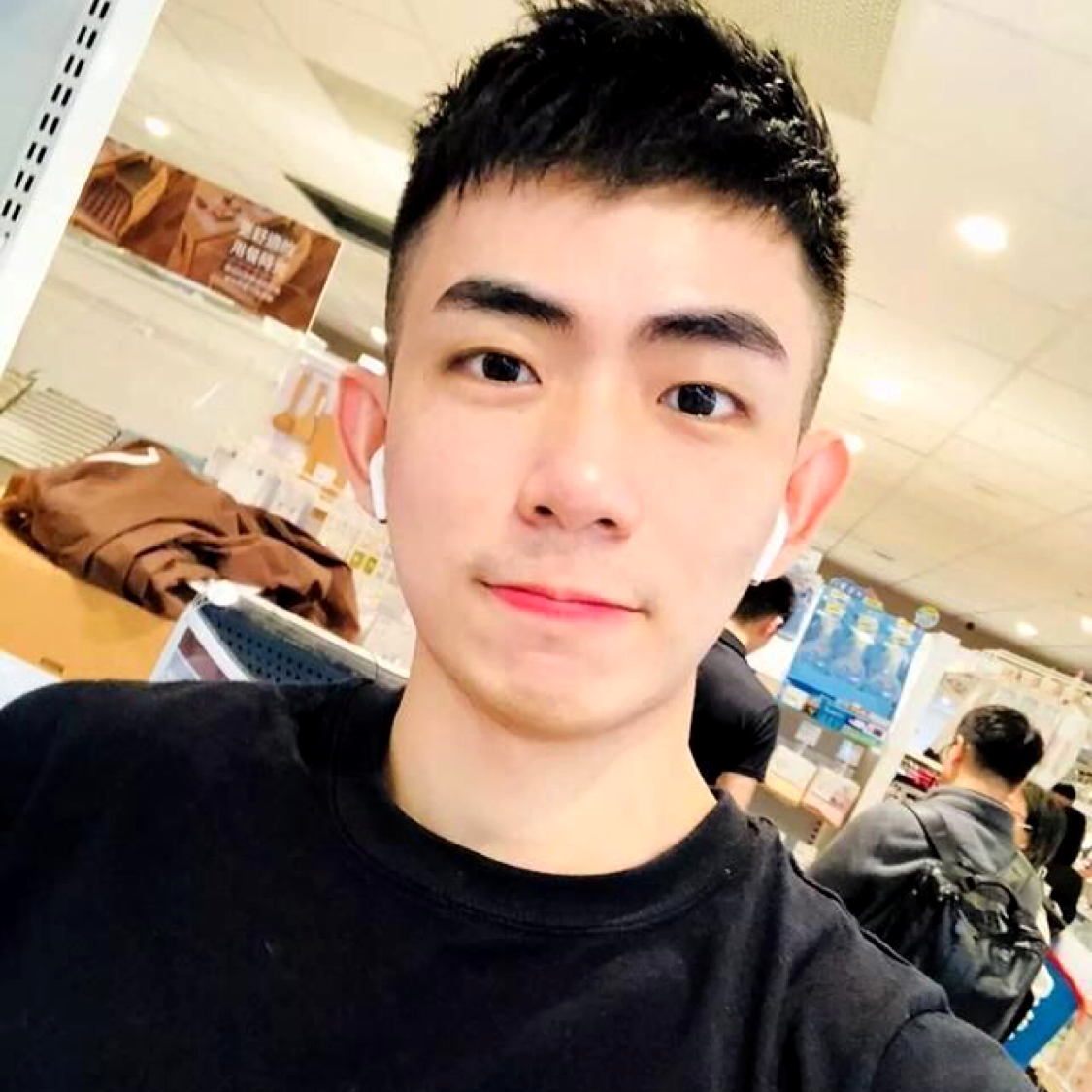 神勇方白昼的照片