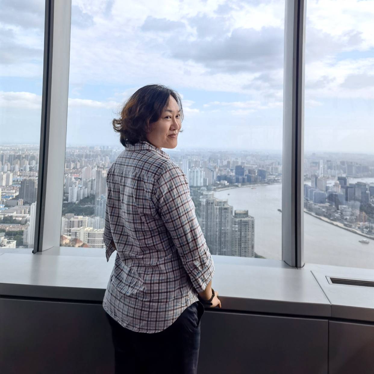 拉长就柜子的照片