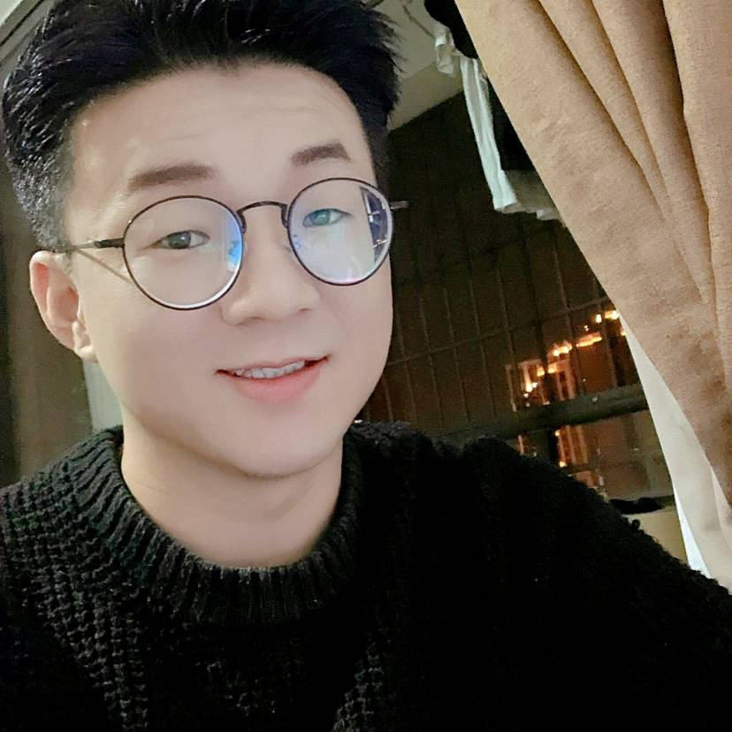 孝顺回首小天鹅的照片