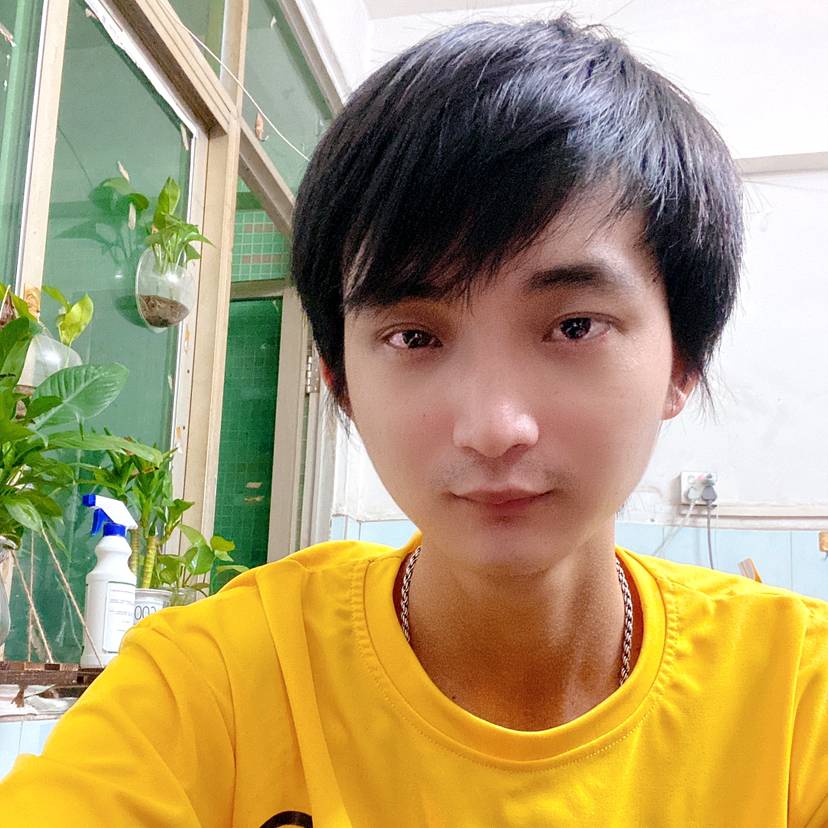 开心还砖头的照片