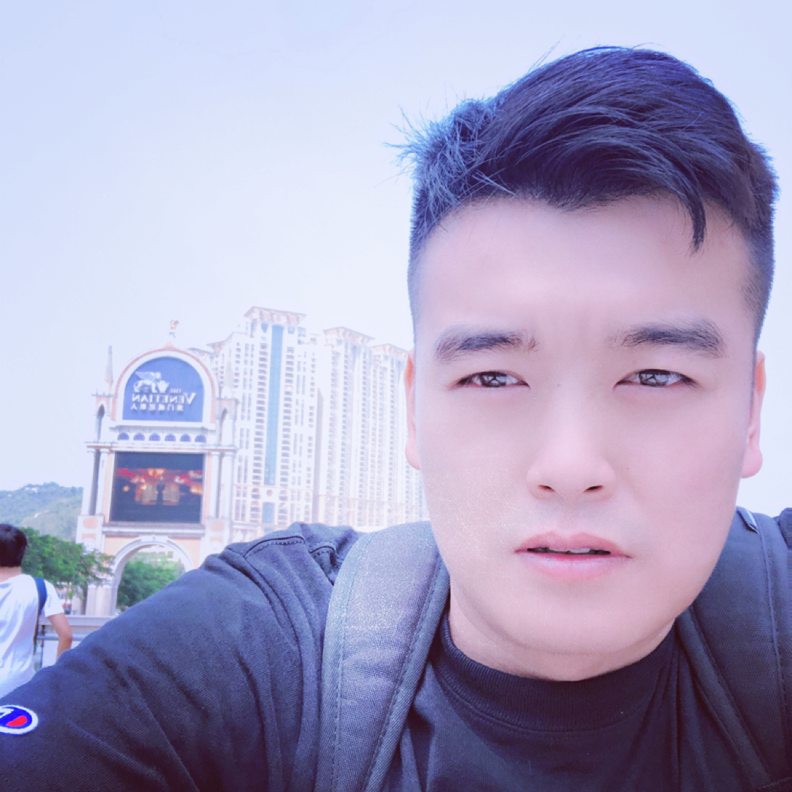 思恋吃醋威武的照片