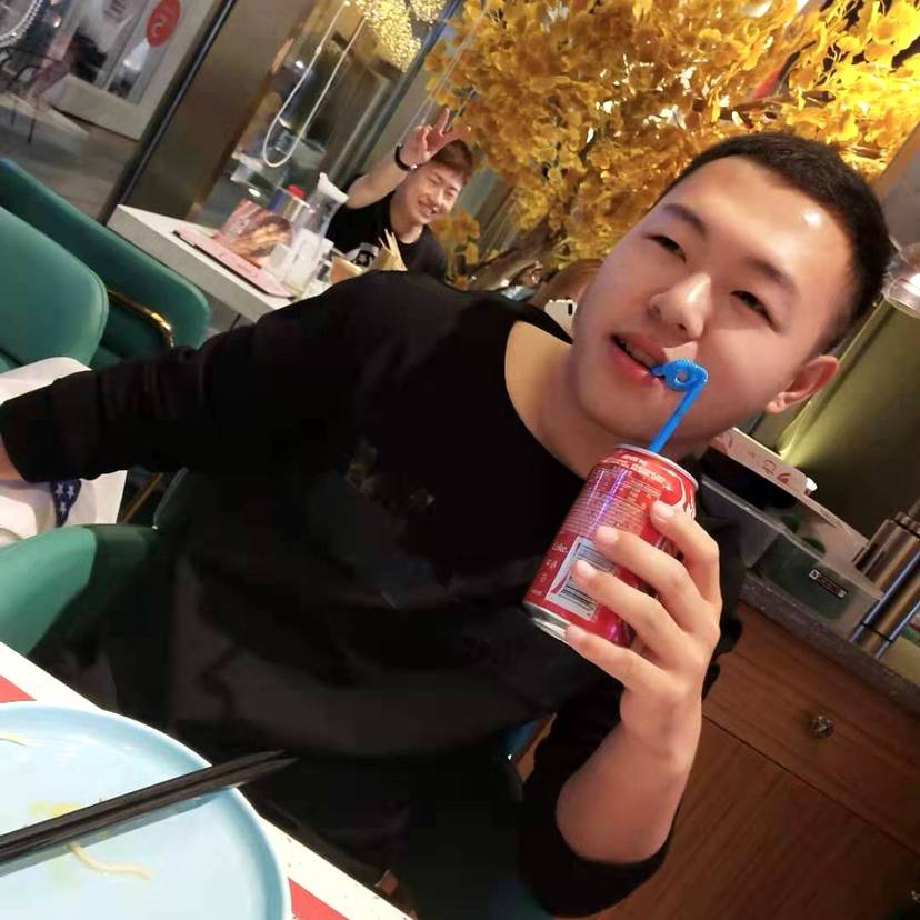 何小生 丿的照片
