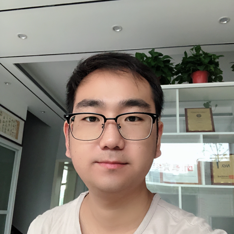 搞怪爱飞鸟的照片