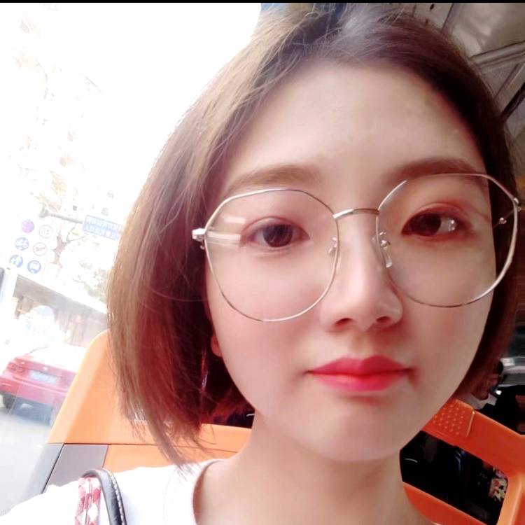 桃花三千尺的照片
