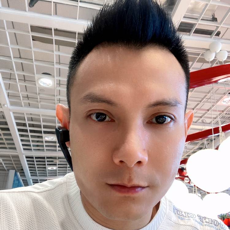 查毛此银的照片