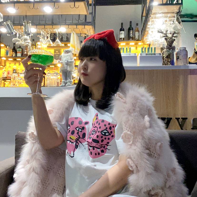 兰小妹子的照片