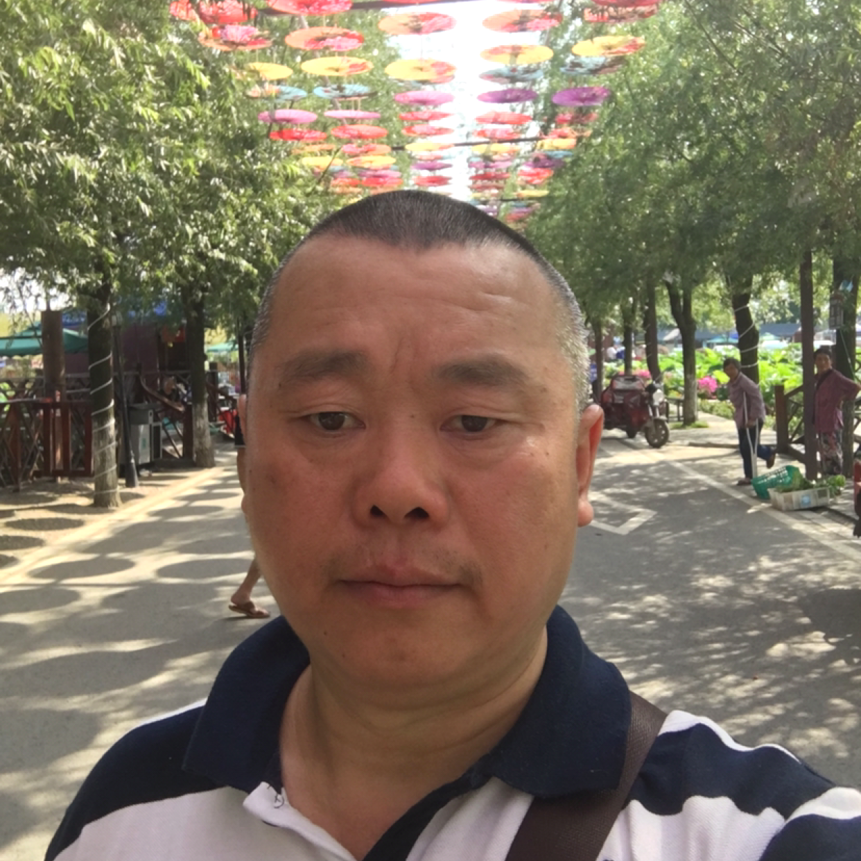 西装愿时尚的照片