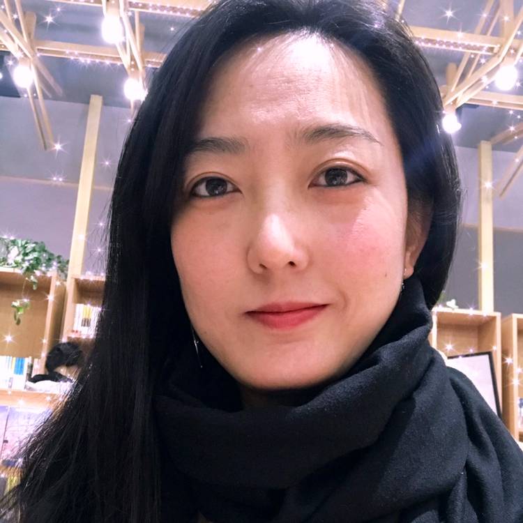 宏兰的照片