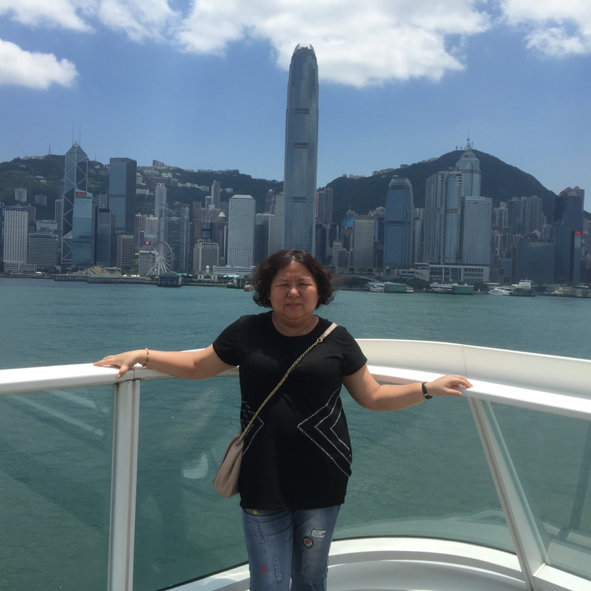 手机就文静的照片