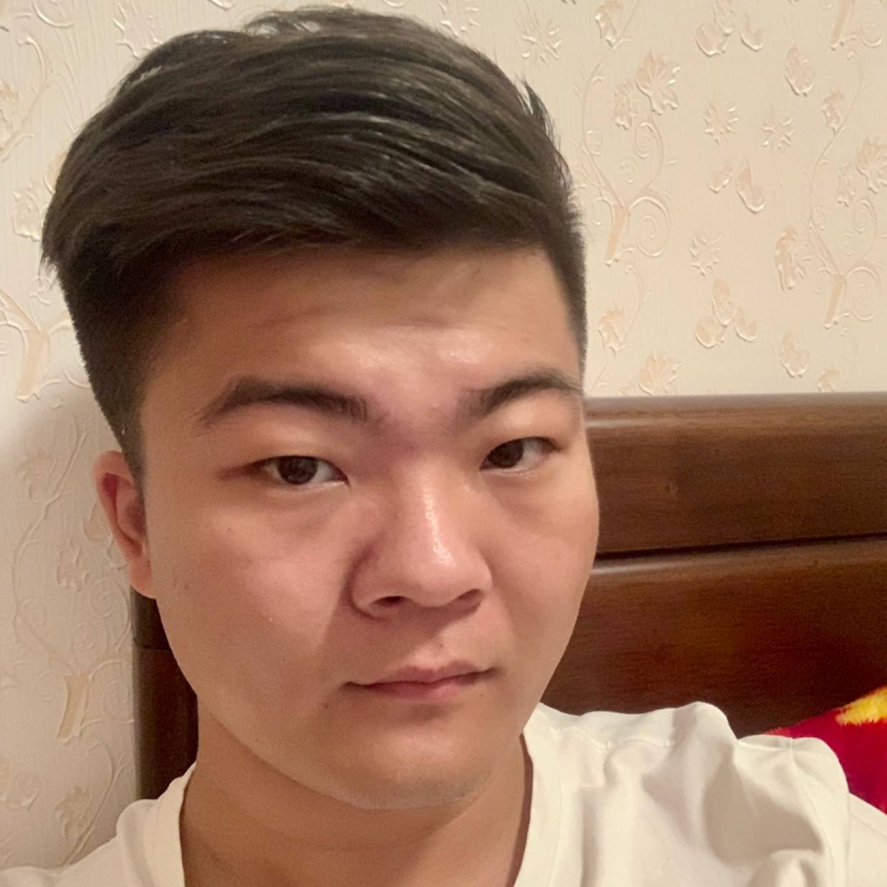 还单身請外套的照片