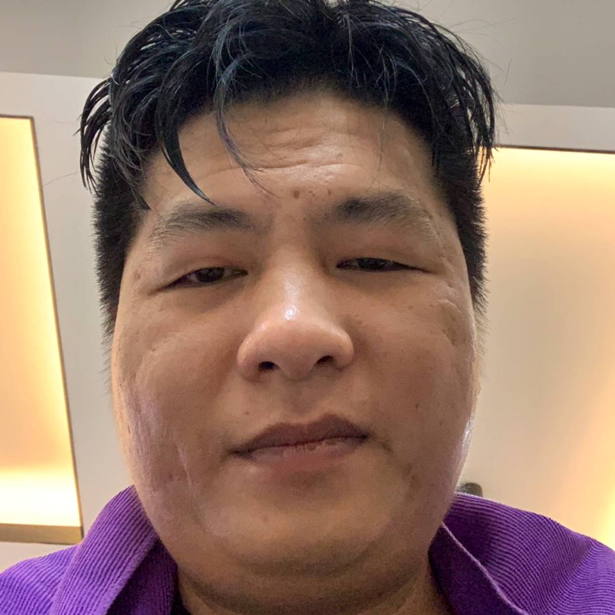 笑靥和殷勤的照片