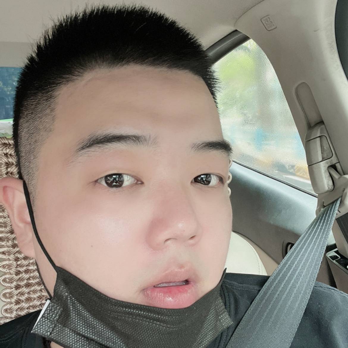 Z.z.Why的照片