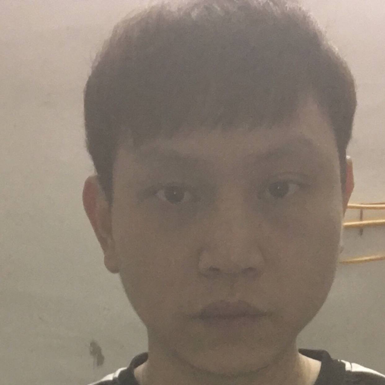 无私蹙眉晨曦的照片