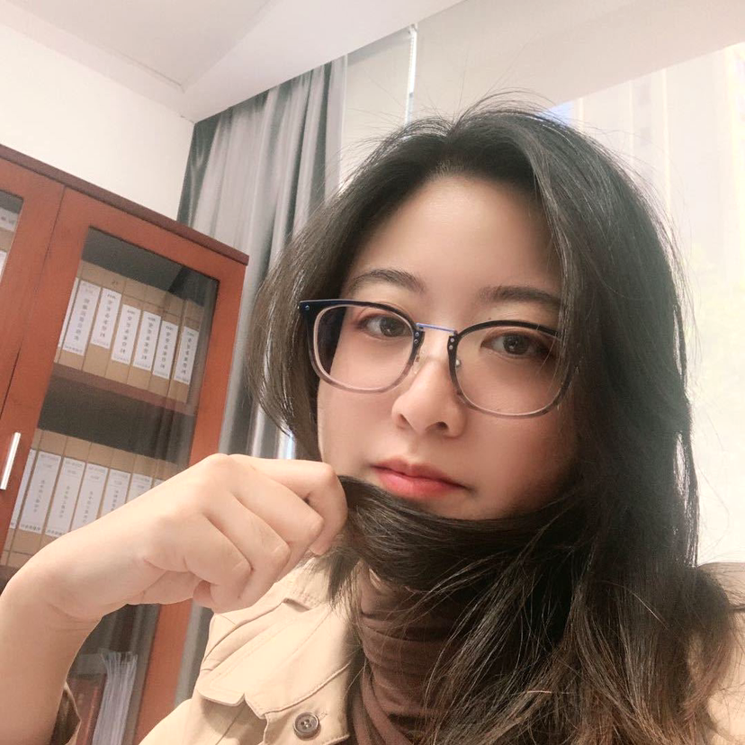 黄哈哈哈的照片