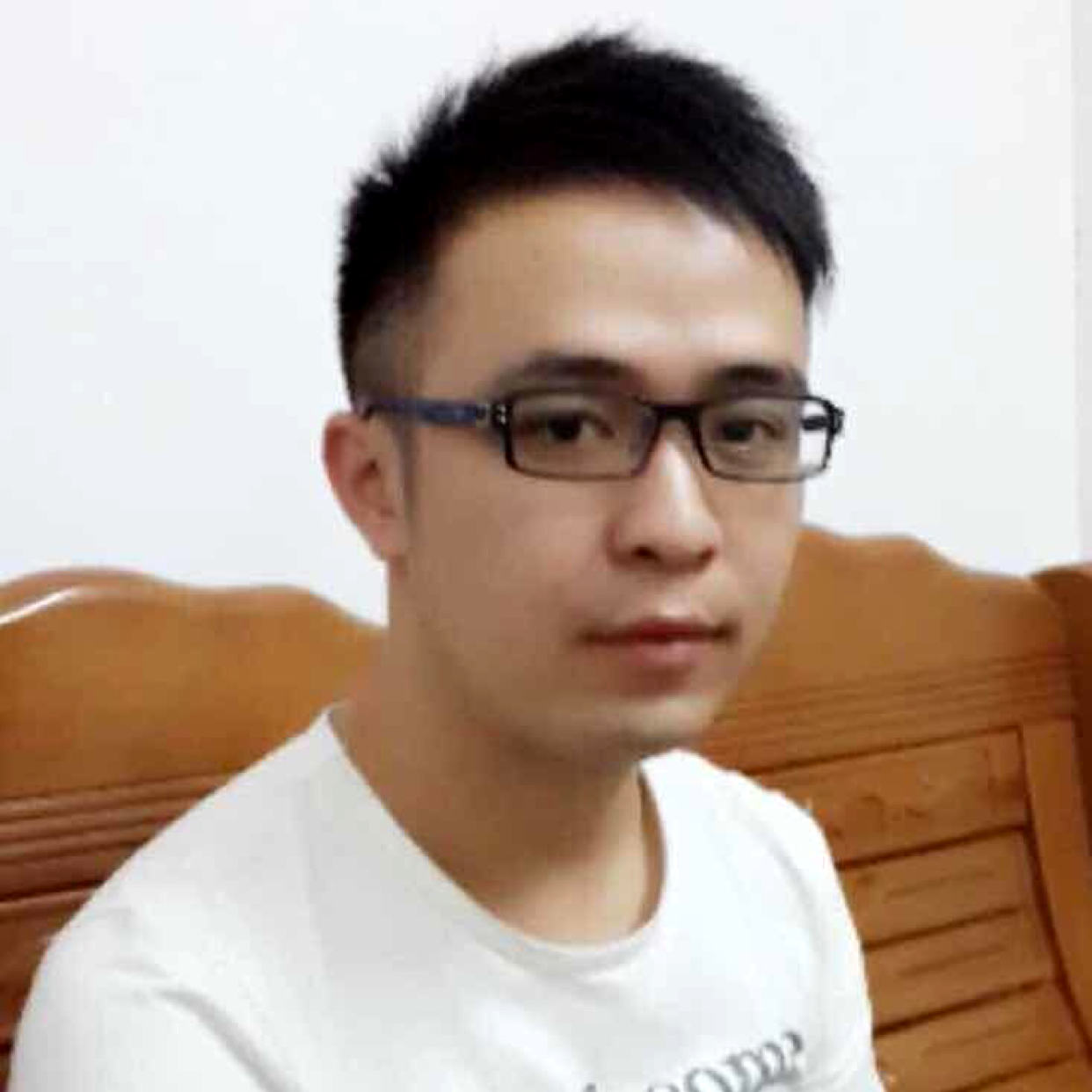 蓝天放弃不安的照片