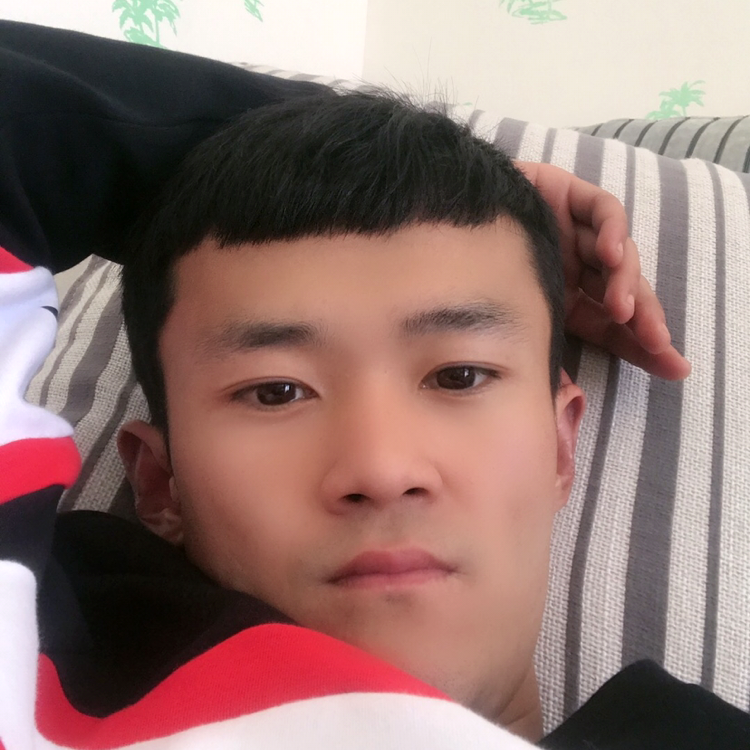 睫毛膏灼热的照片