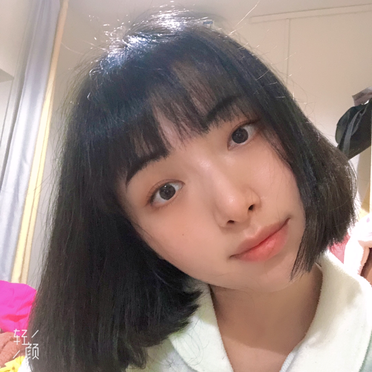 曹忆涟的照片
