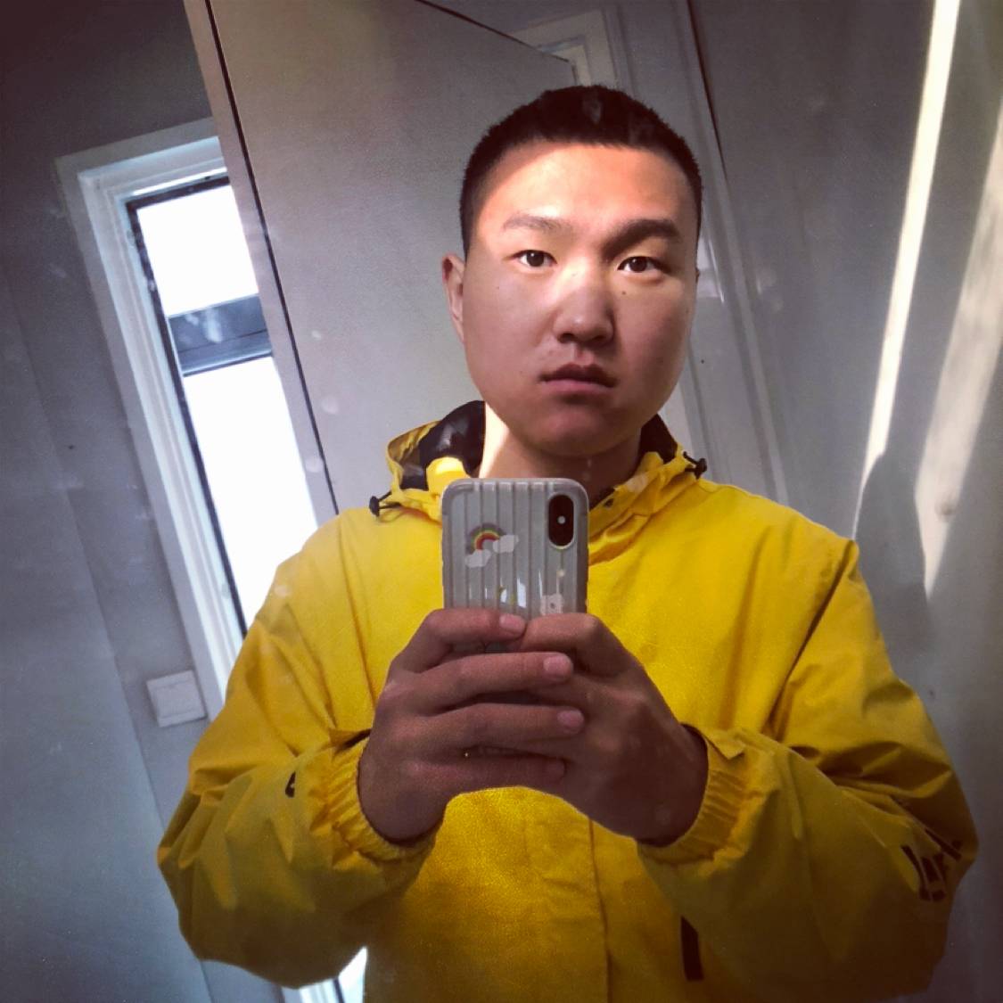烫头发个月的照片