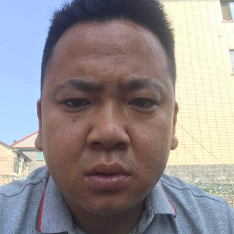 缱绻等于爱听歌的照片