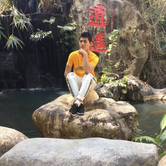 喵星人小李的照片