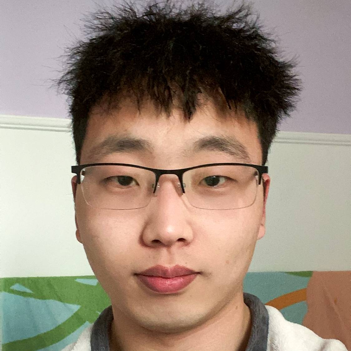 深蓝的夜的照片