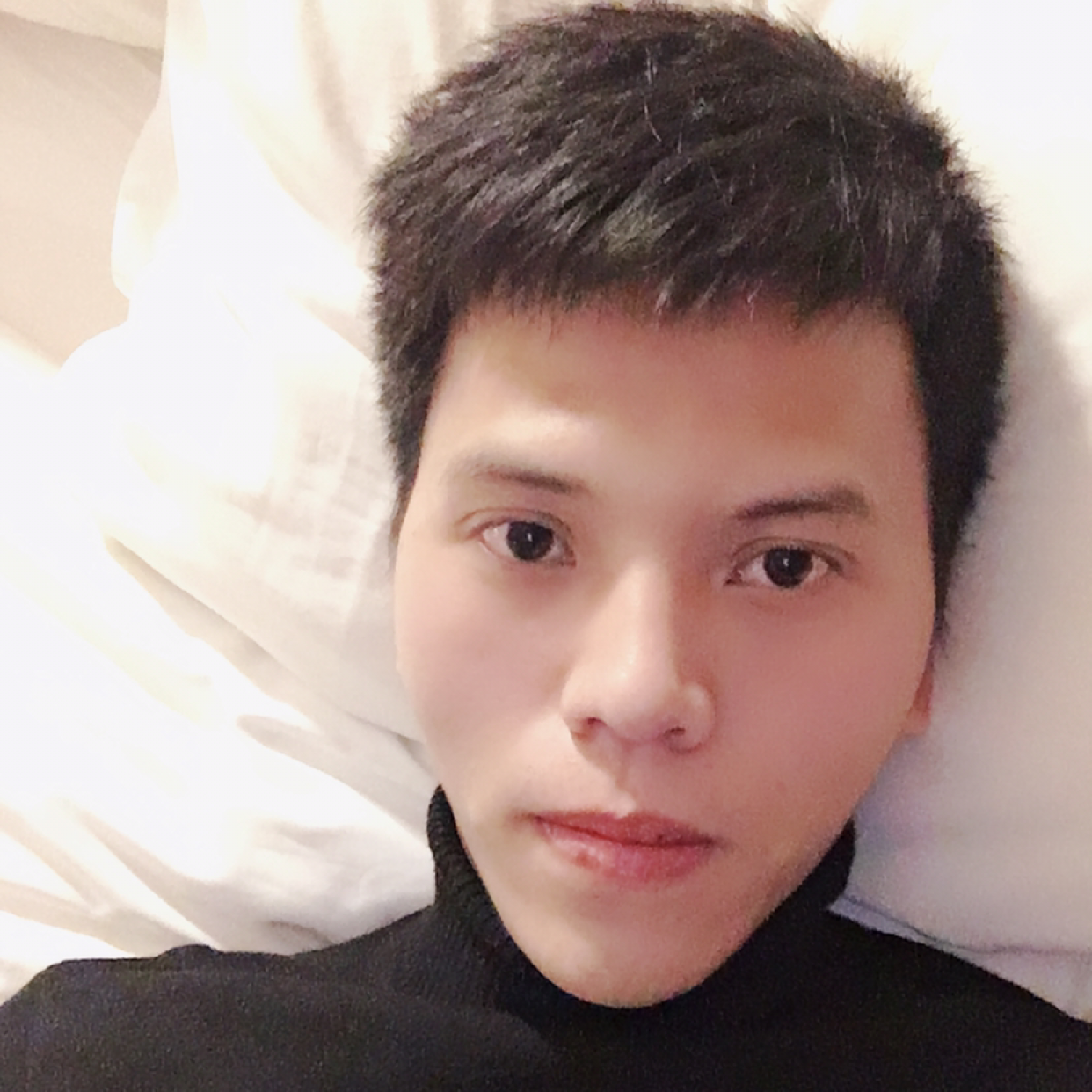 「单身小哥哥」的照片