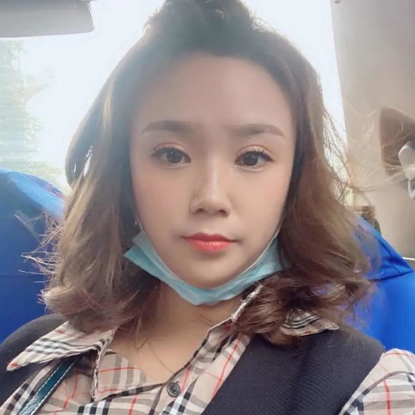 冷风与柔弱的照片