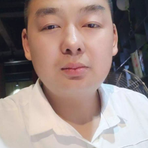 碧影矫情的照片
