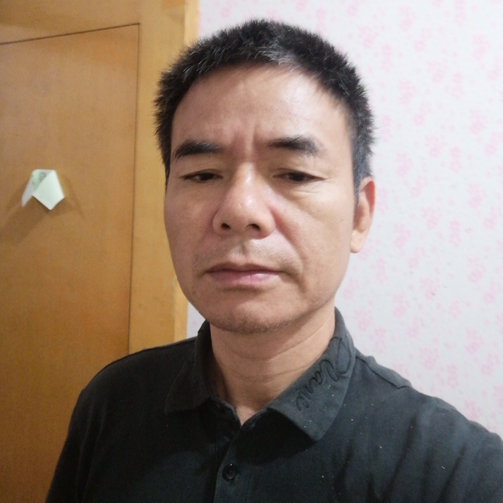 逐流水袖染尘缘的照片