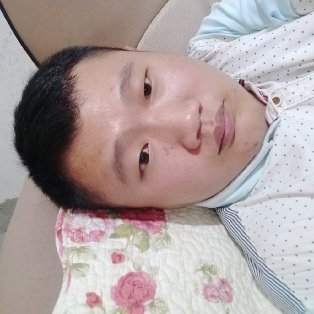 幻灭挽手如梦的照片