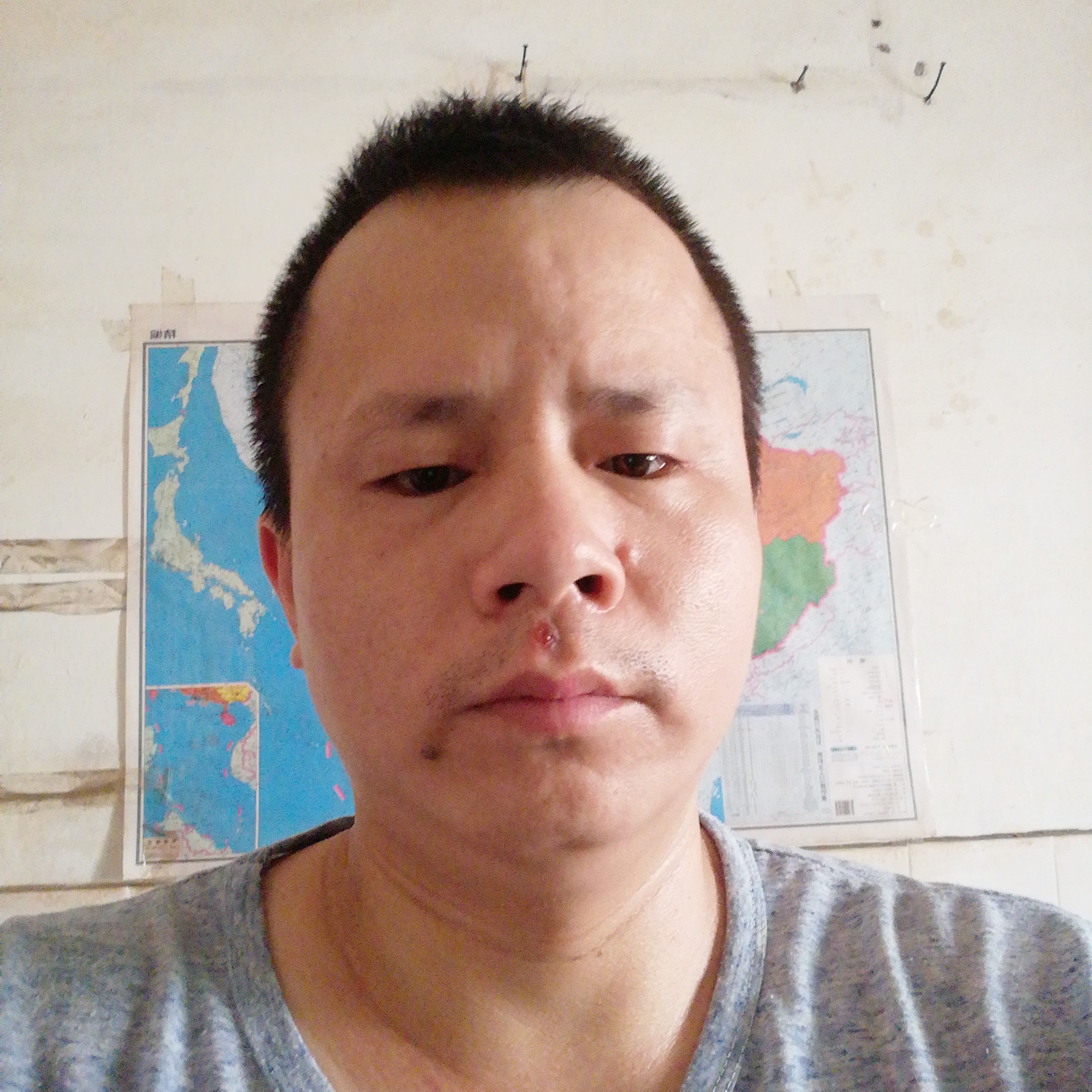 咖啡迎伶俐的照片