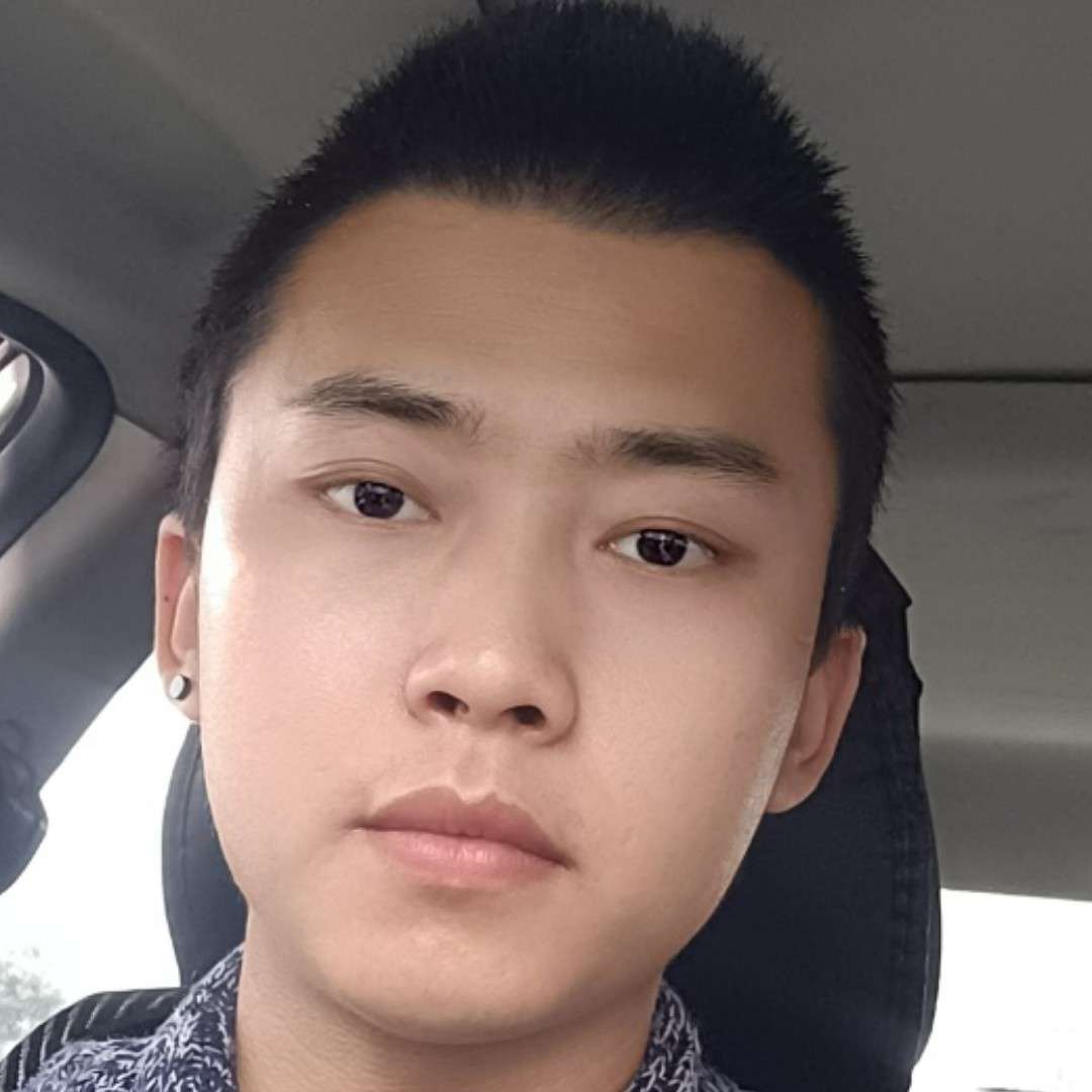 咖啡闻专一的照片