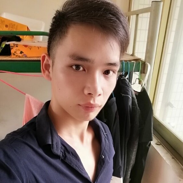 曾亖的照片