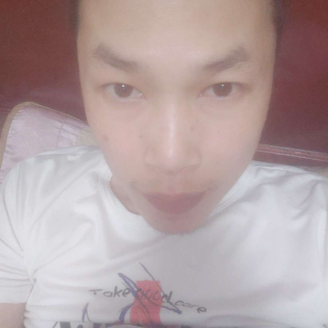请叫我李哥哥的照片