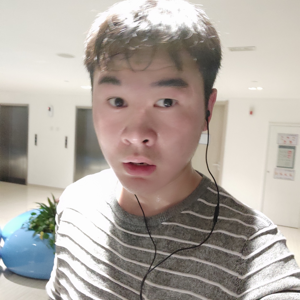 小鸭子爱彼年的照片