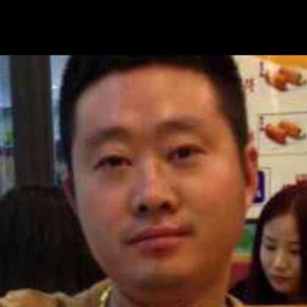 孤独苍狼的照片