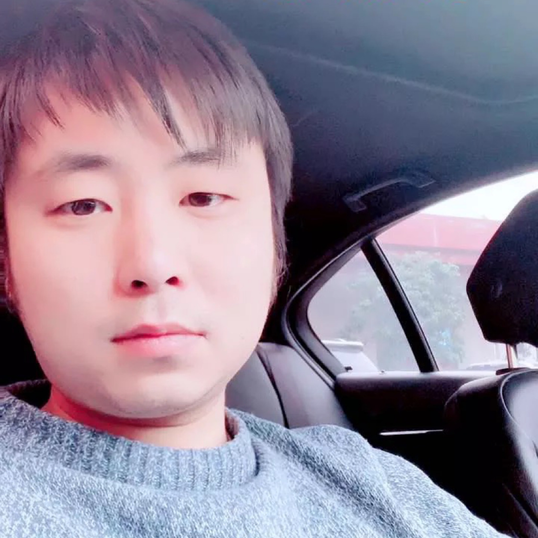 Chen-19871118的照片