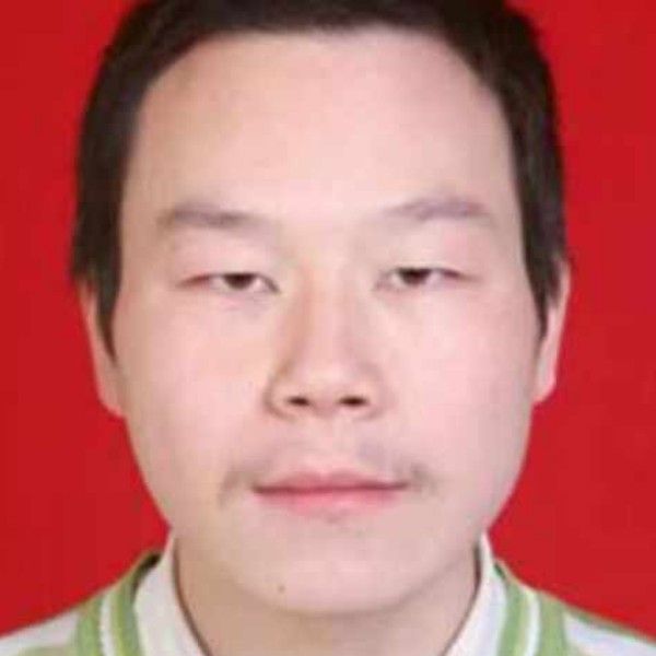 新圆满的照片