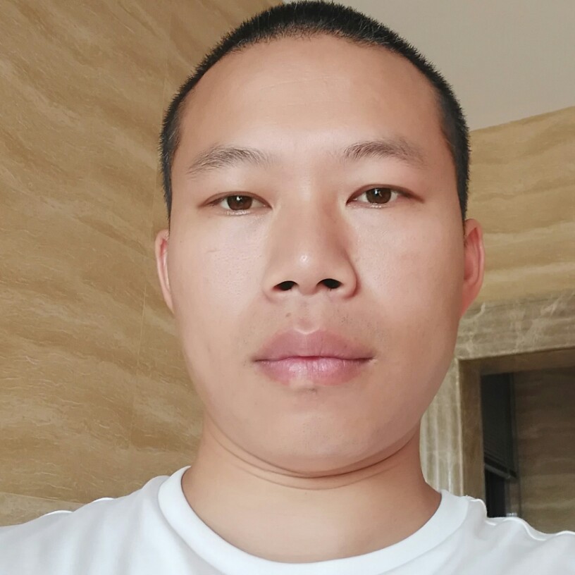 沈安的照片