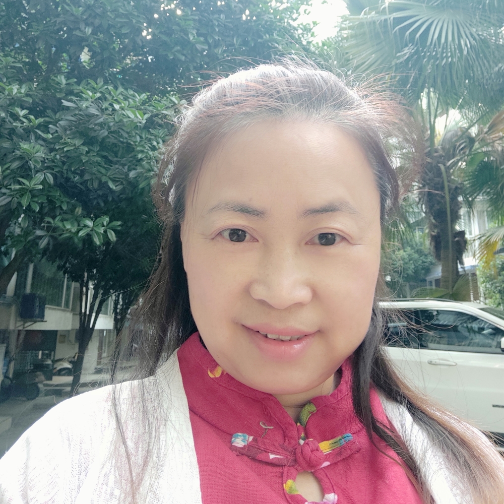 思思秋天的落叶的照片