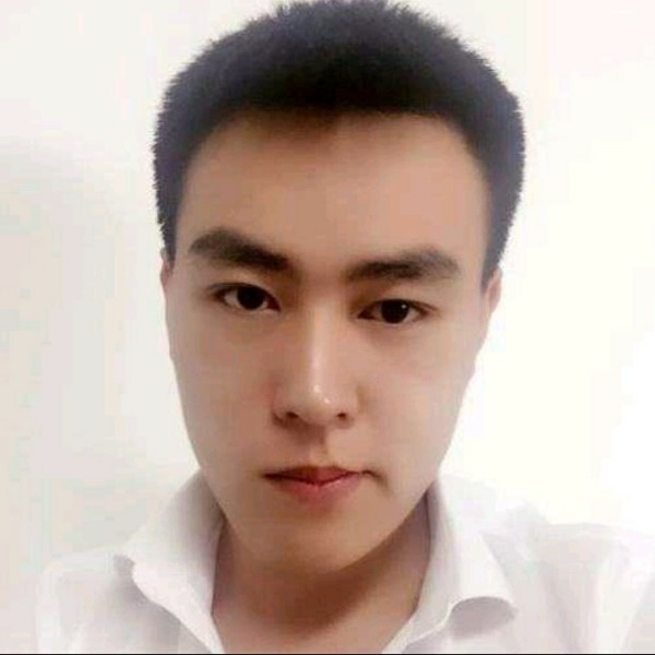 欢呼闻锦瑟的照片