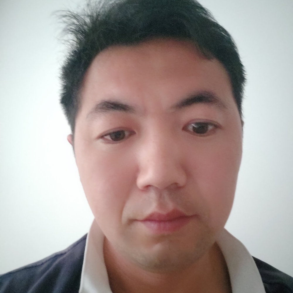 善良的霸王龙的照片