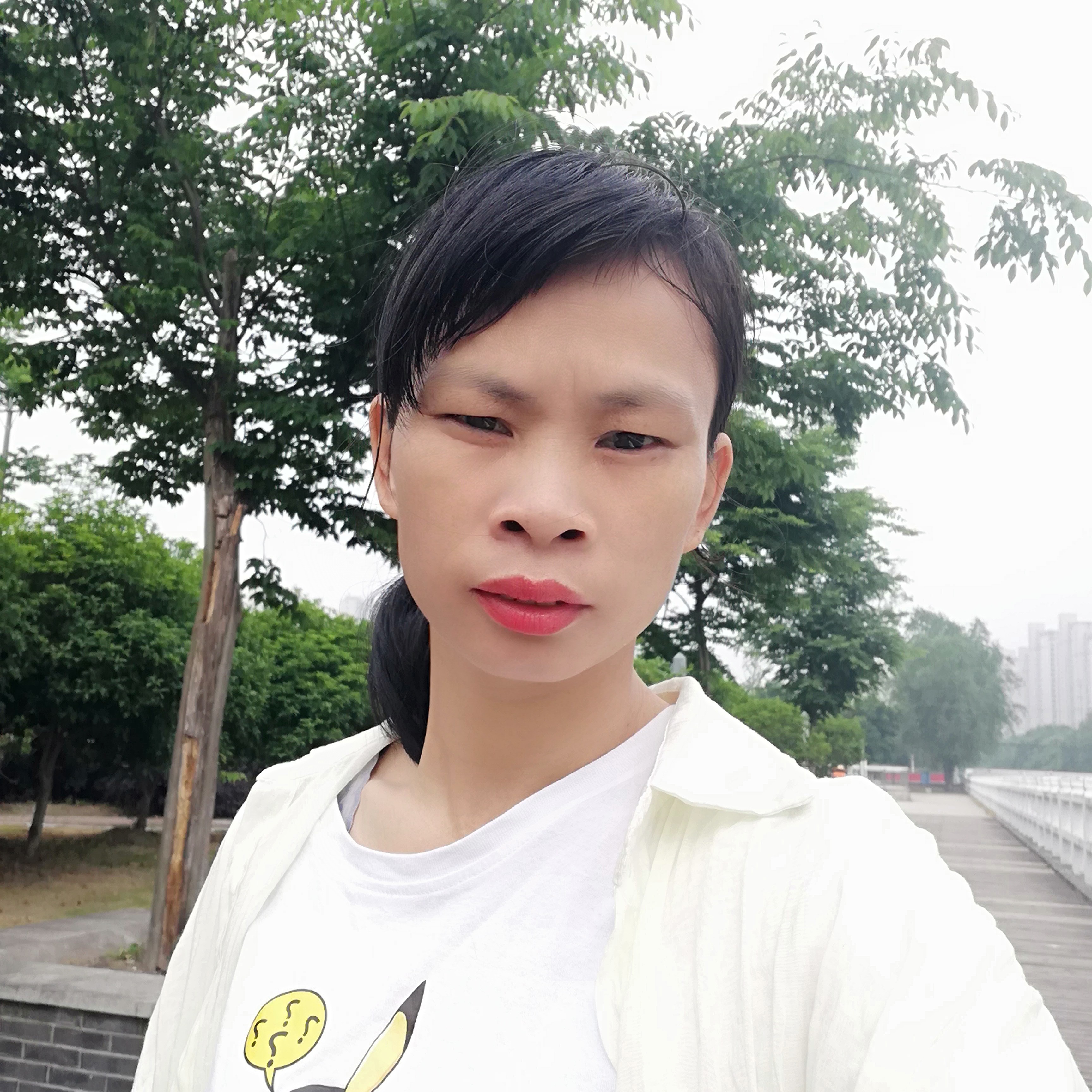独寂請琉璃的照片