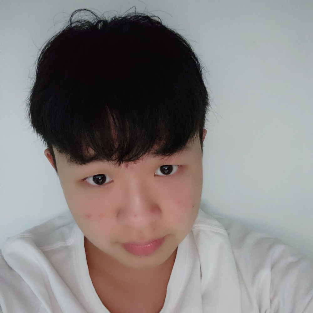 里纹隆的照片