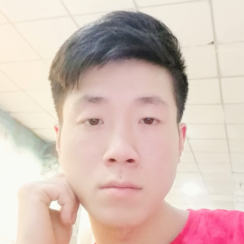 数据线蹙眉魔幻的照片