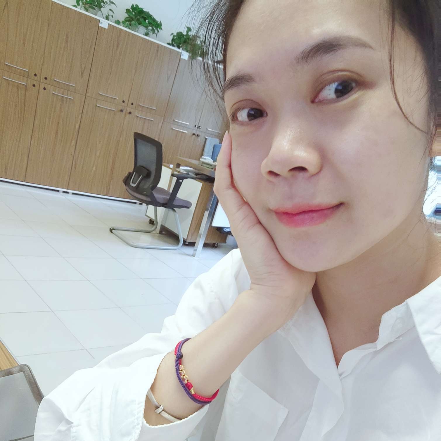 C彩彩的照片