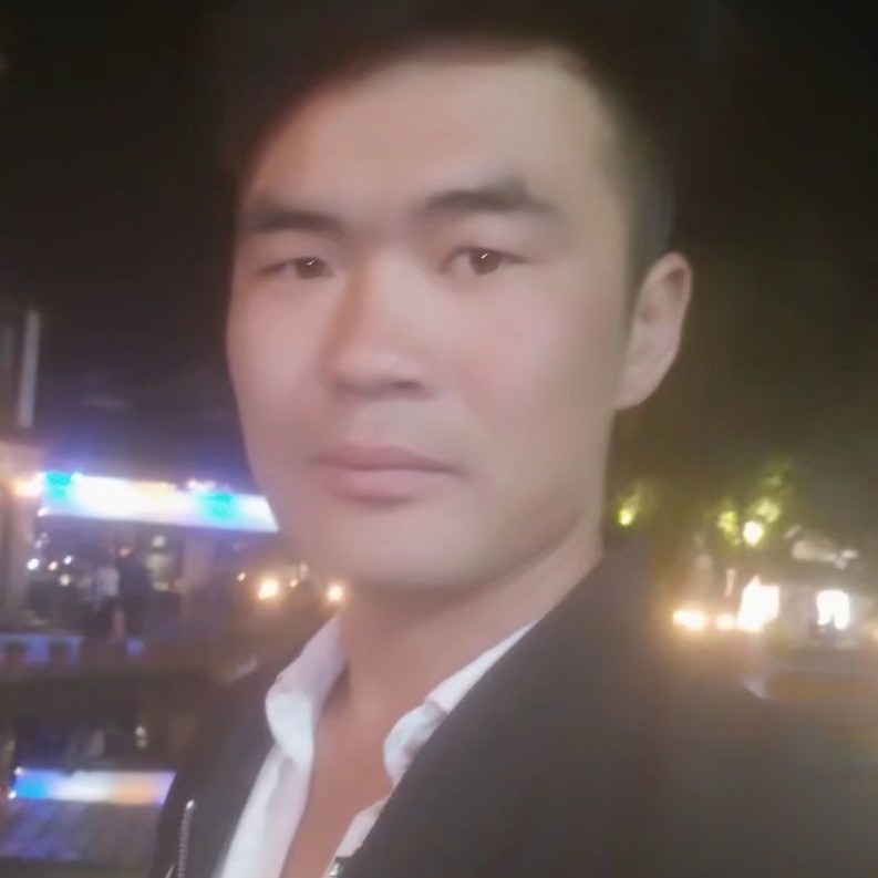生动迎樱桃的照片