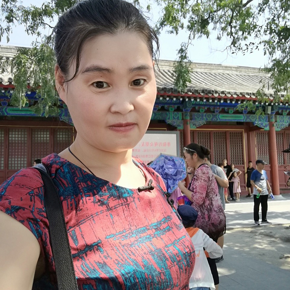 粗犷拾忆板栗的照片